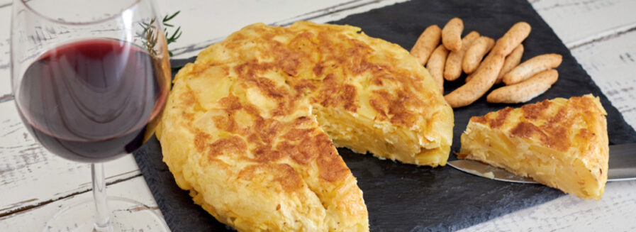 La tortilla, typical spanish