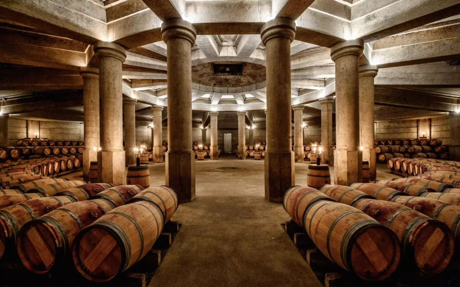Imagen de la Sala de barricas de Lafite-Rothschild