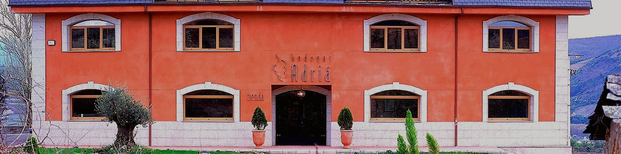 Productor: Bodegas Adriá
