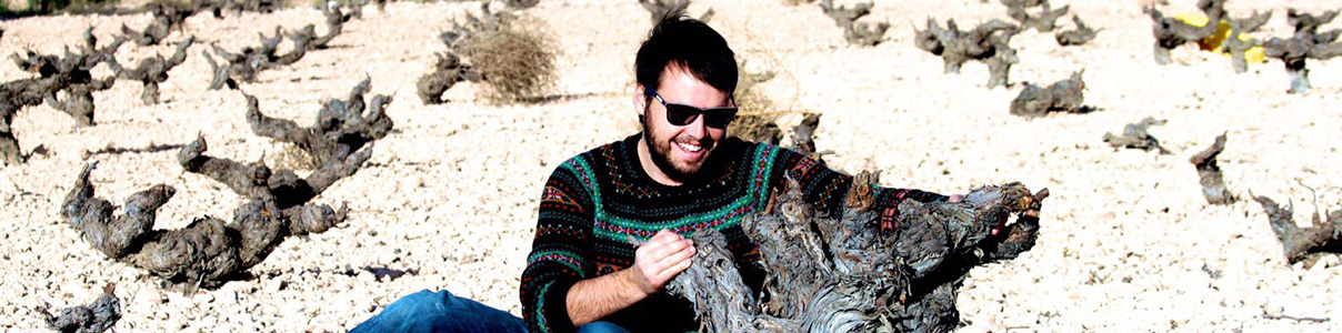 Productor: Stratum Wines by Bodega Cerrón