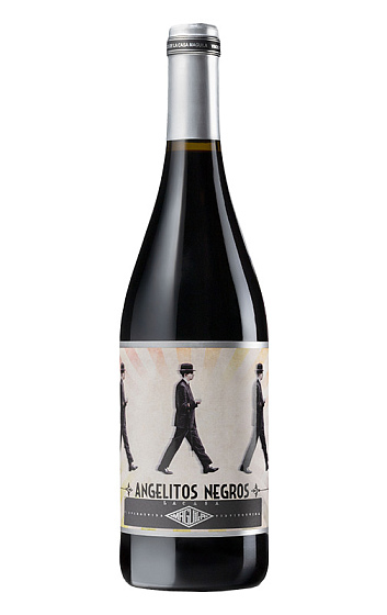 Producto: Angelitos Negros 2024
