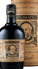 Producto: Diplomático Selección de Familia con Estuche